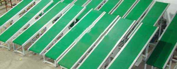 
 Inclined Conveyor Belt